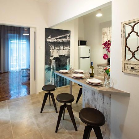 Blue Ark Stylish Athens Apartment ภายนอก รูปภาพ