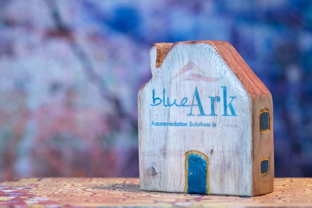 Blue Ark Stylish Athens Apartment ภายนอก รูปภาพ